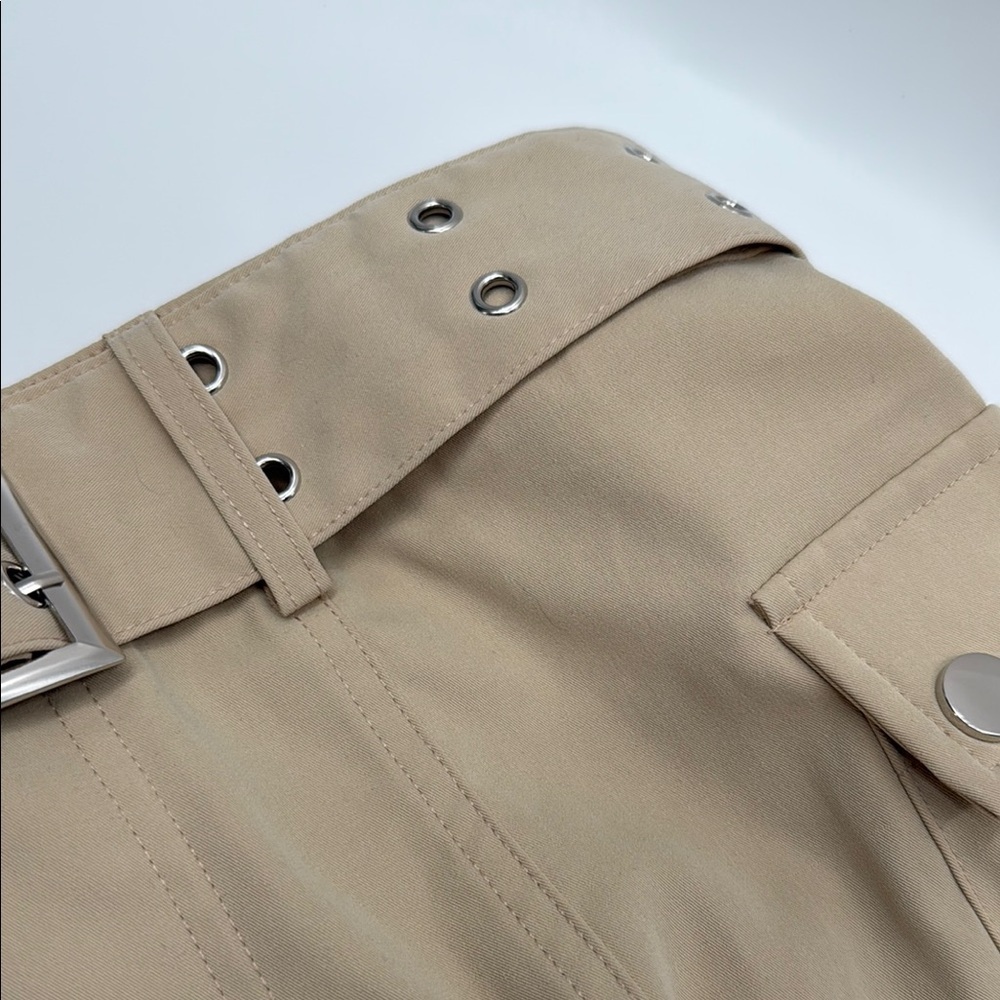 Tan Khaki Cargo Mini Skirt with Belt Size 30” Waist approx. size 11 - Picture 8 of 9